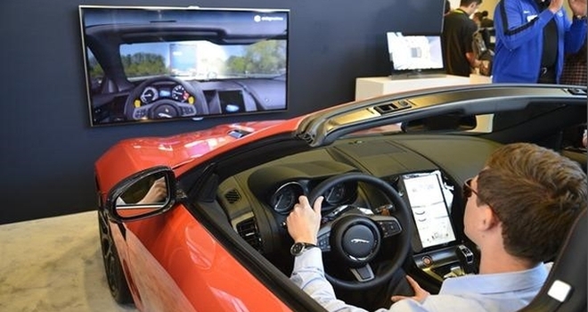 Jaguar Innovative Driver Attention-Monitoring
System at CES 2015